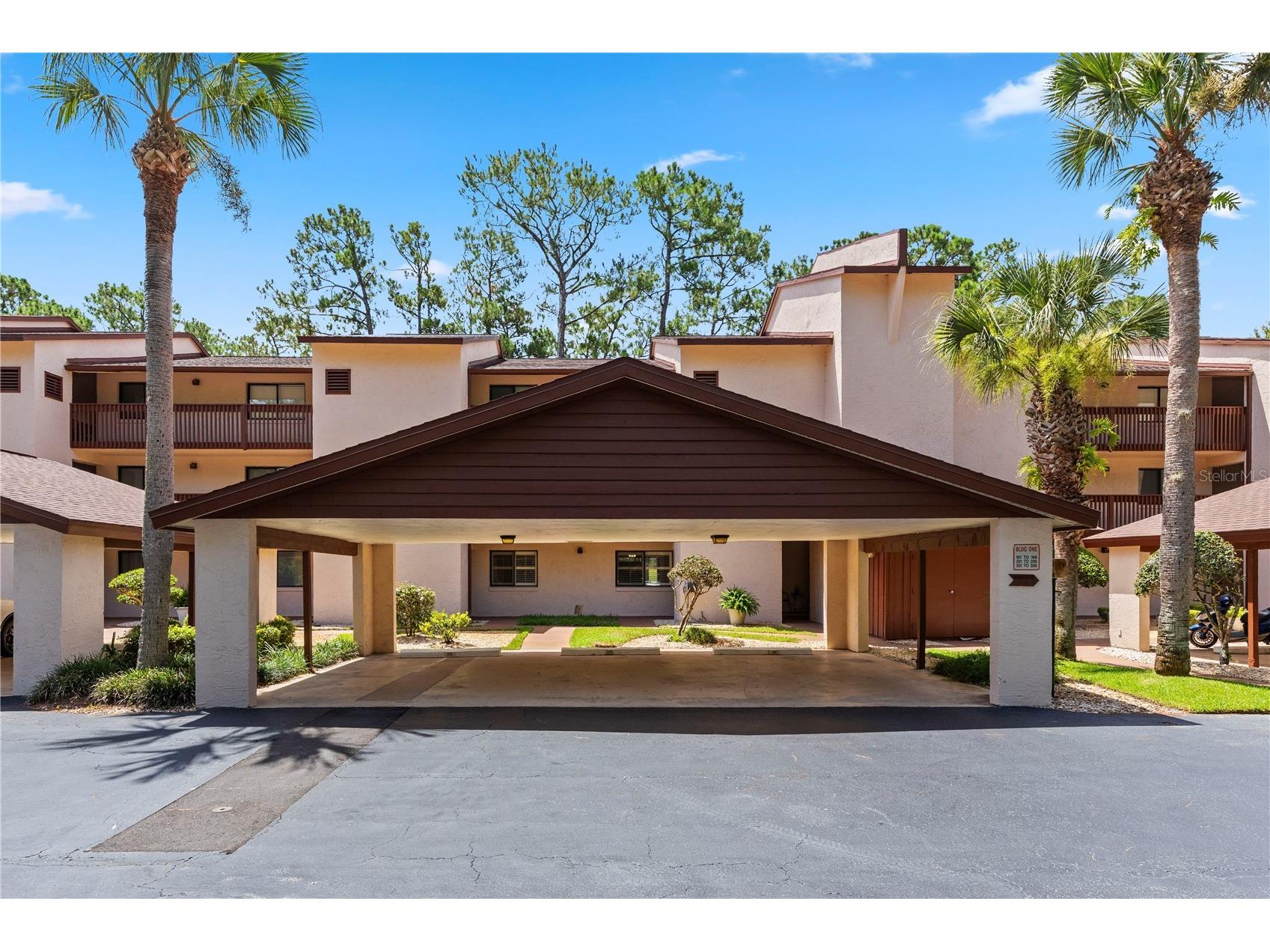 275 Indigo Drive #104 Daytona Beach FL 32114 FC319932 image1