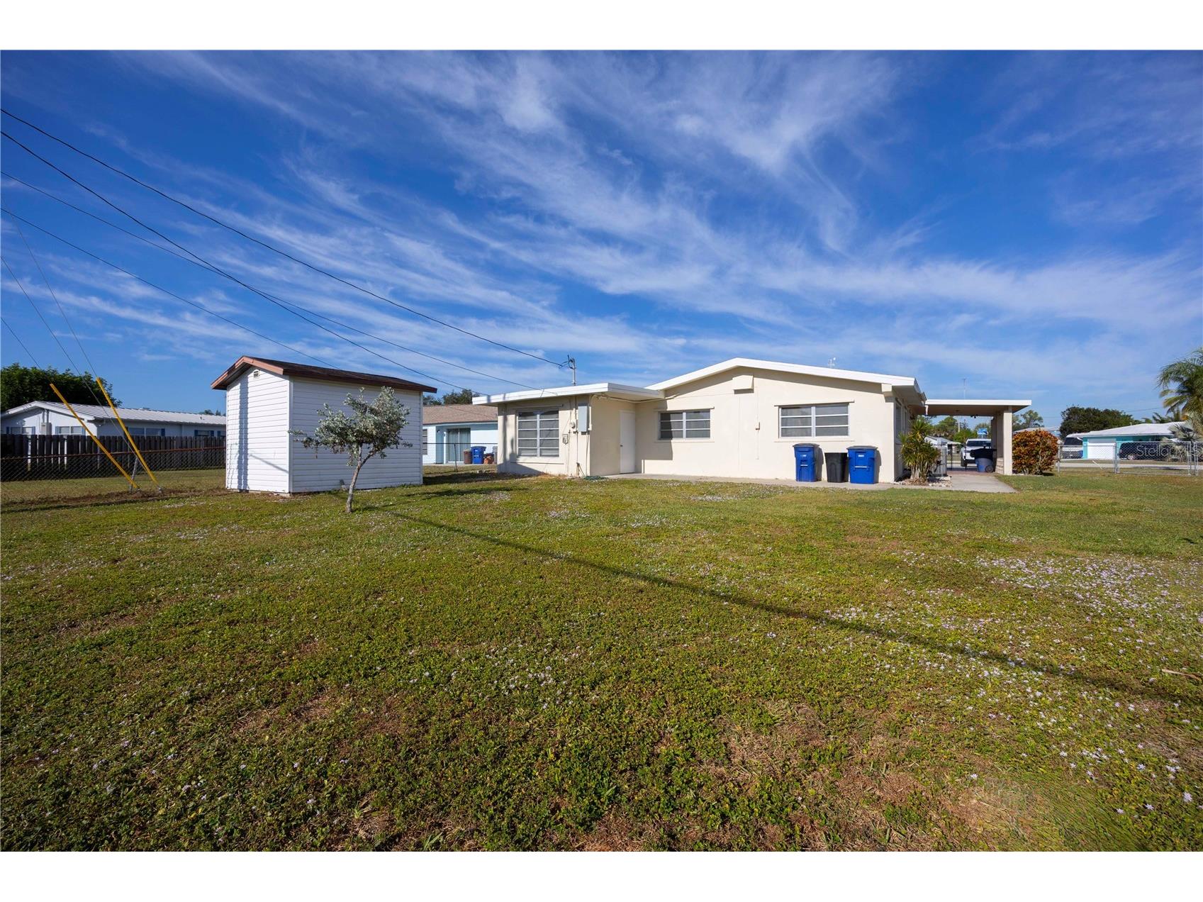 275 Lakeview Drive North Fort Myers FL 33917 A4697486 image22