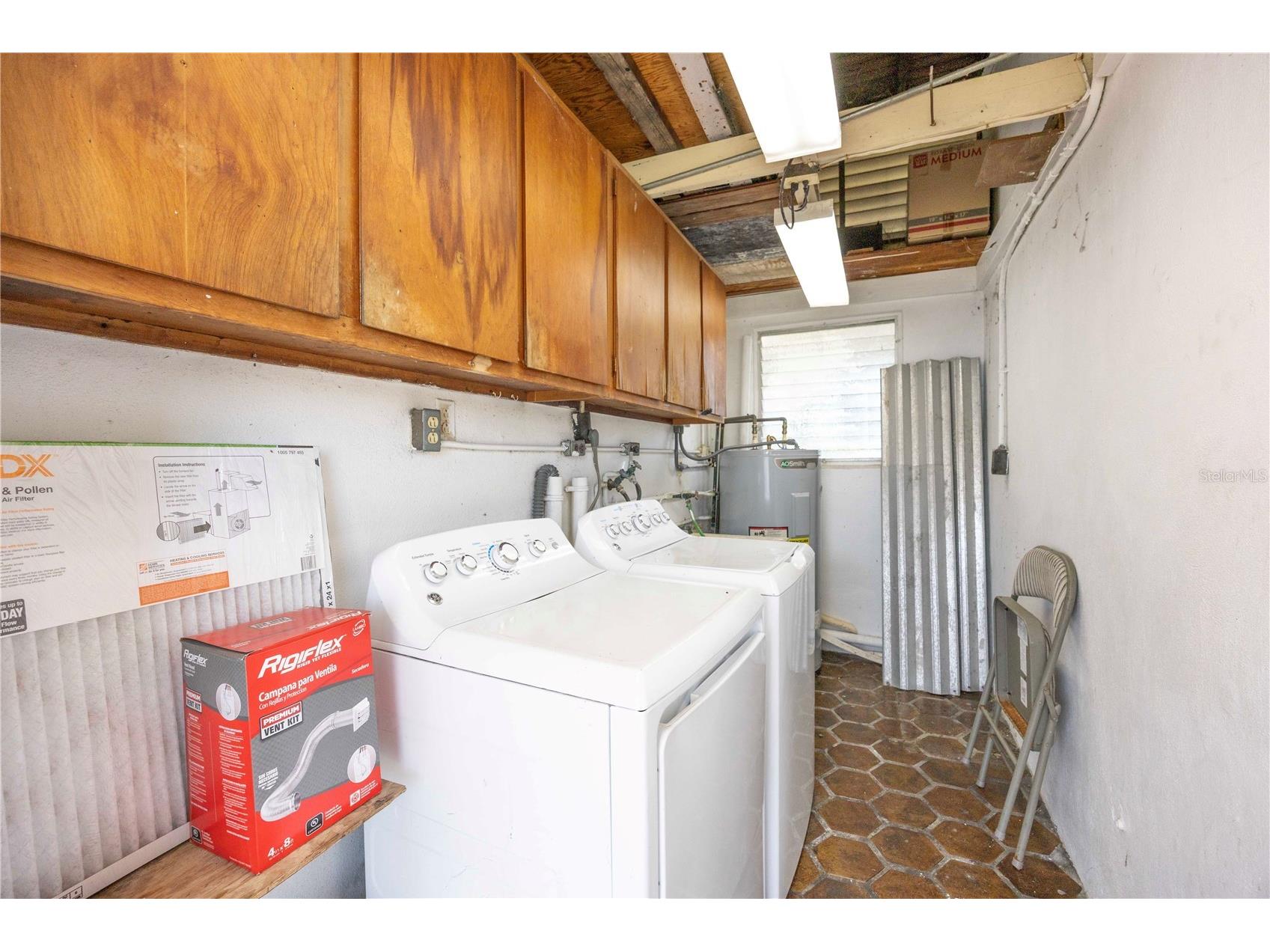 275 Lakeview Drive North Fort Myers FL 33917 A4697486 image25