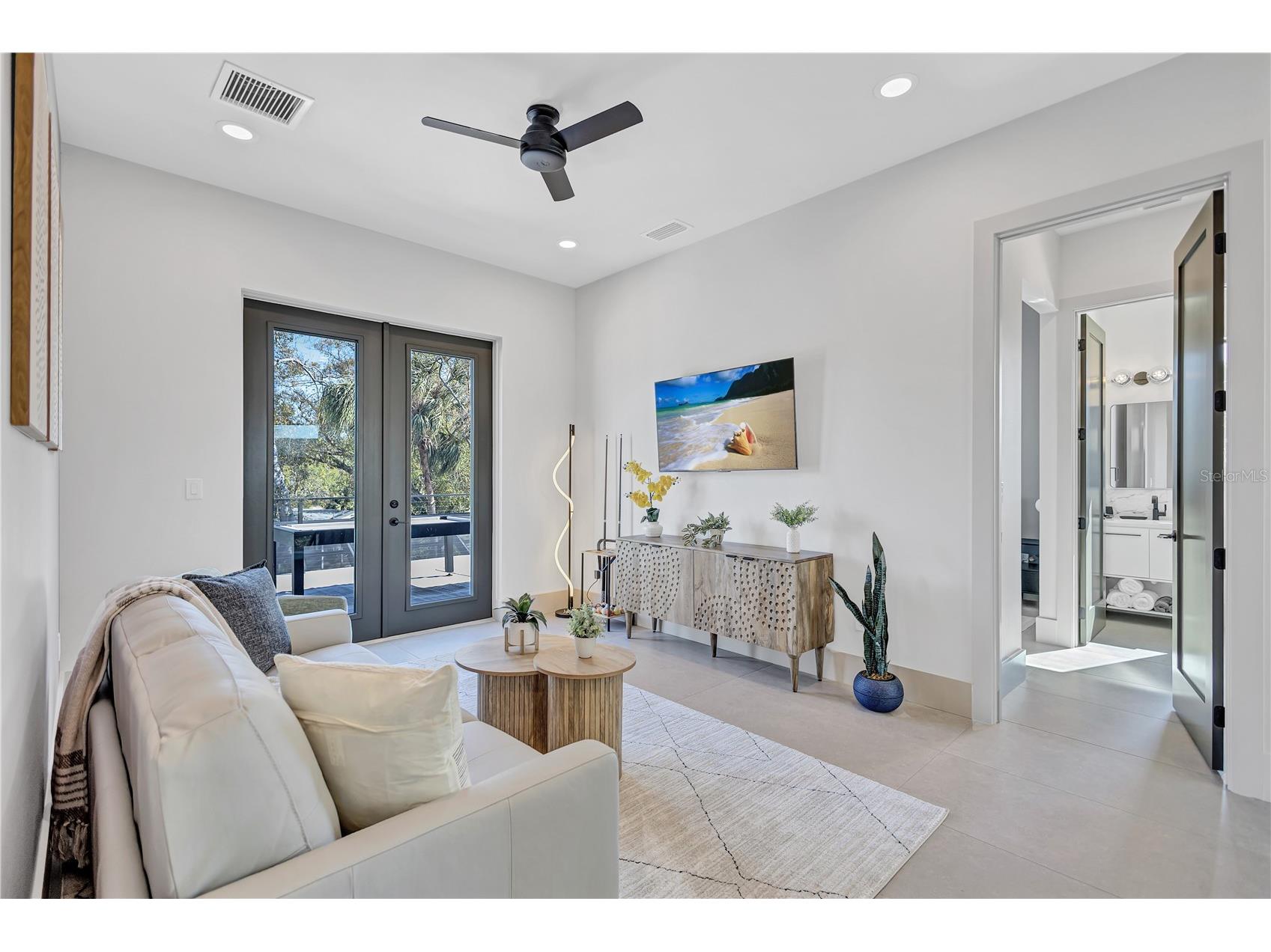 275 Lime Circle Sarasota FL 34237 A4697223 image26
