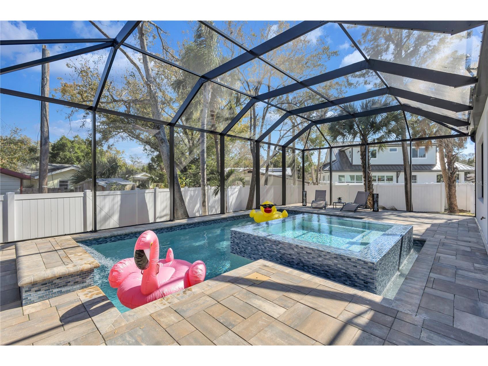 275 Lime Circle Sarasota FL 34237 A4697223 image34