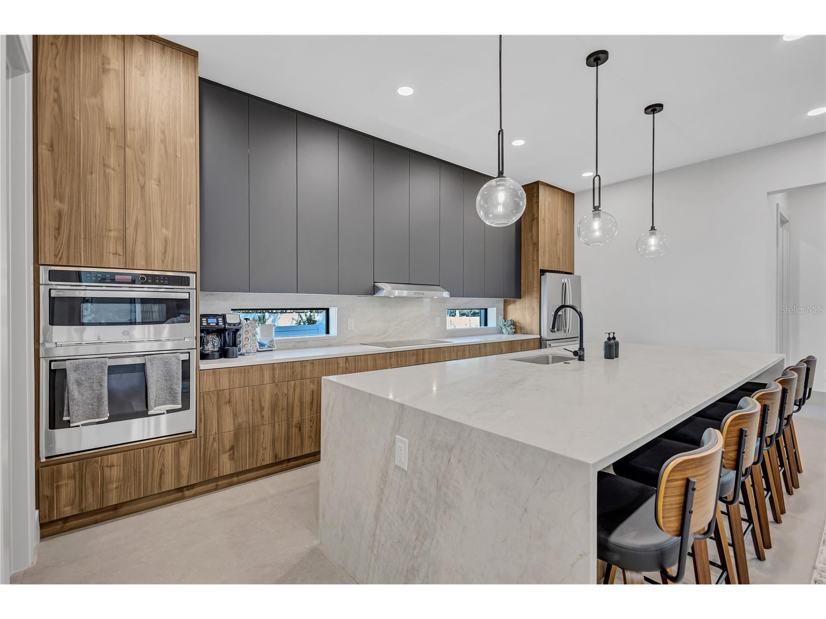 275 Lime Circle Sarasota FL 34237 A4697223 image9