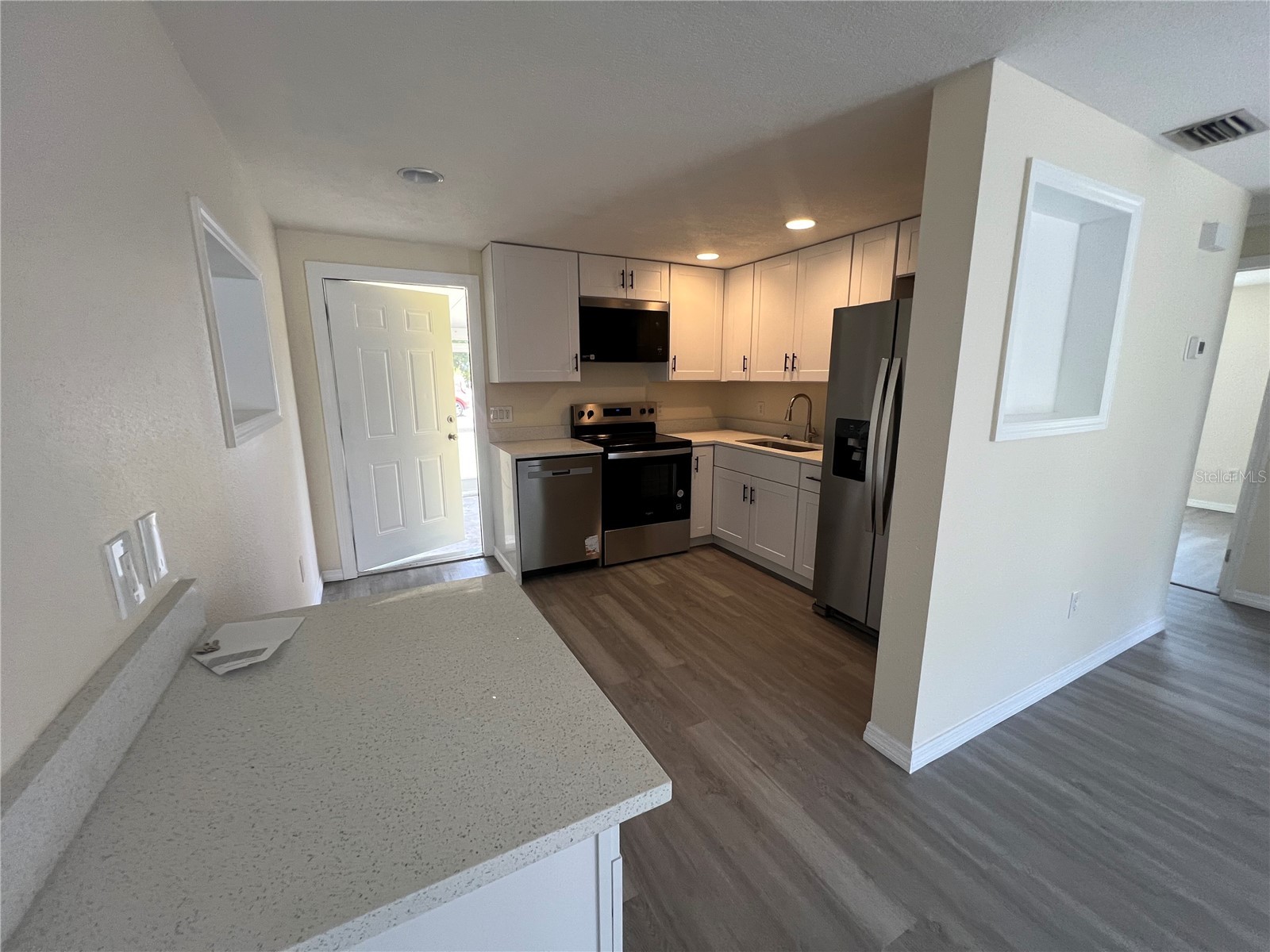 275 Pineapple Street #1 Englewood FL 34223 C7525067 image2