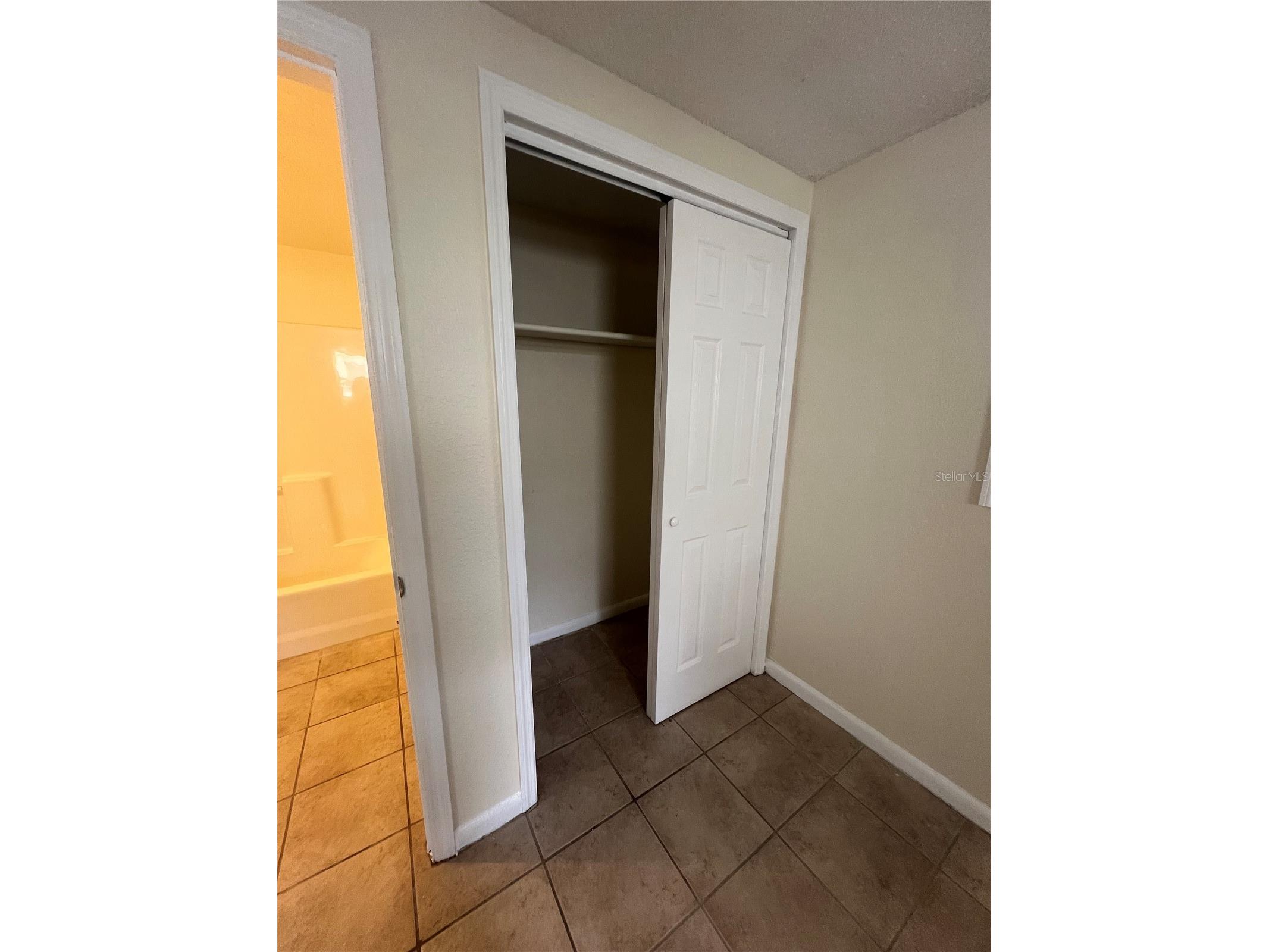 275 Pineapple Street #B Englewood FL 34223 C7525068 image8