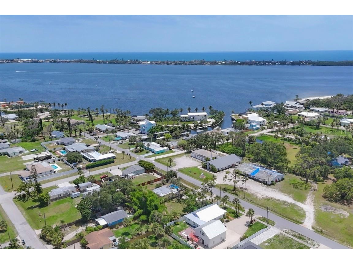 275 S Mango Street Englewood FL 34223 D6142989 image1