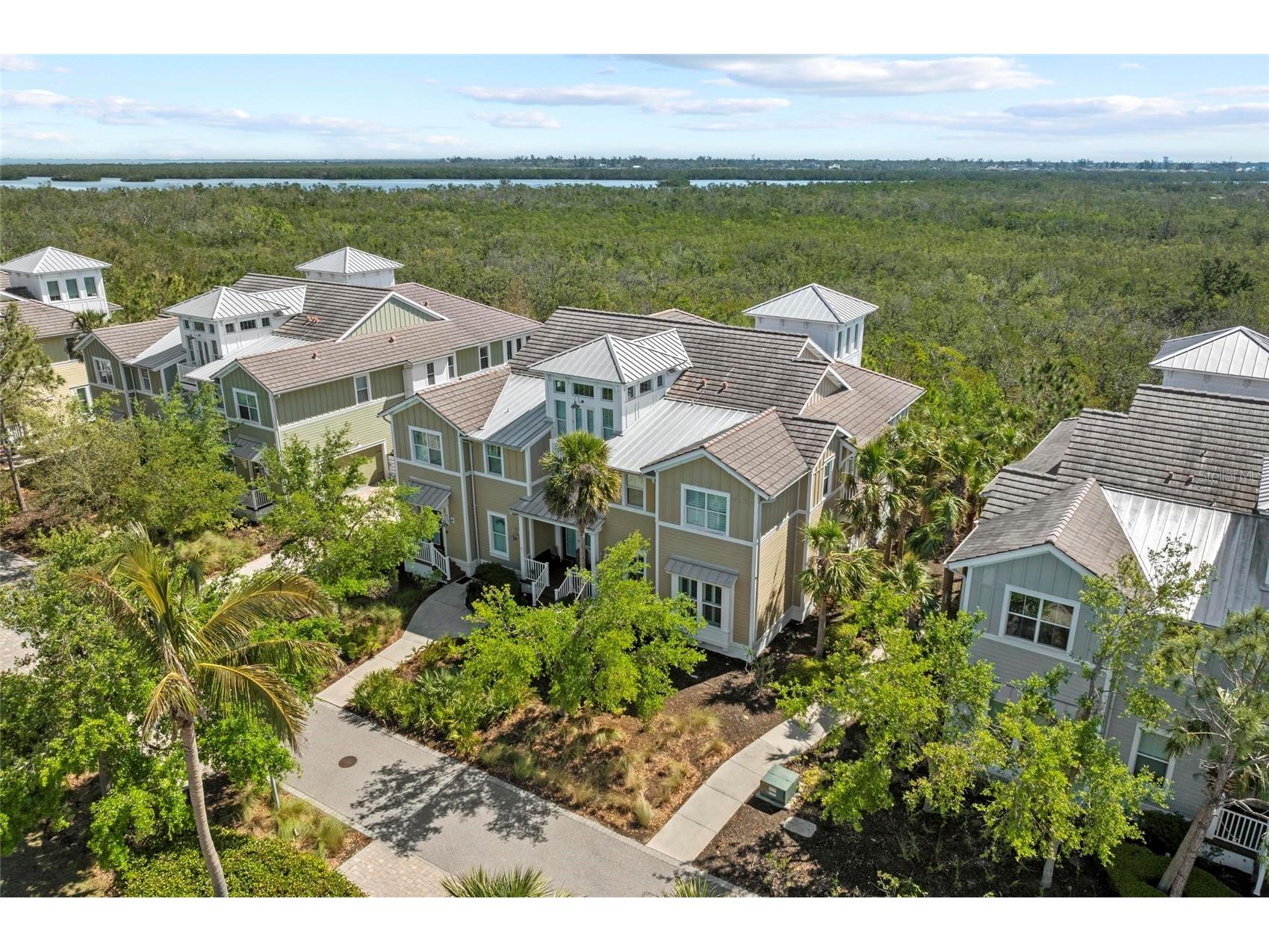 275 Sapphire Lake Drive #101 Bradenton FL 34209 A4675454 image1