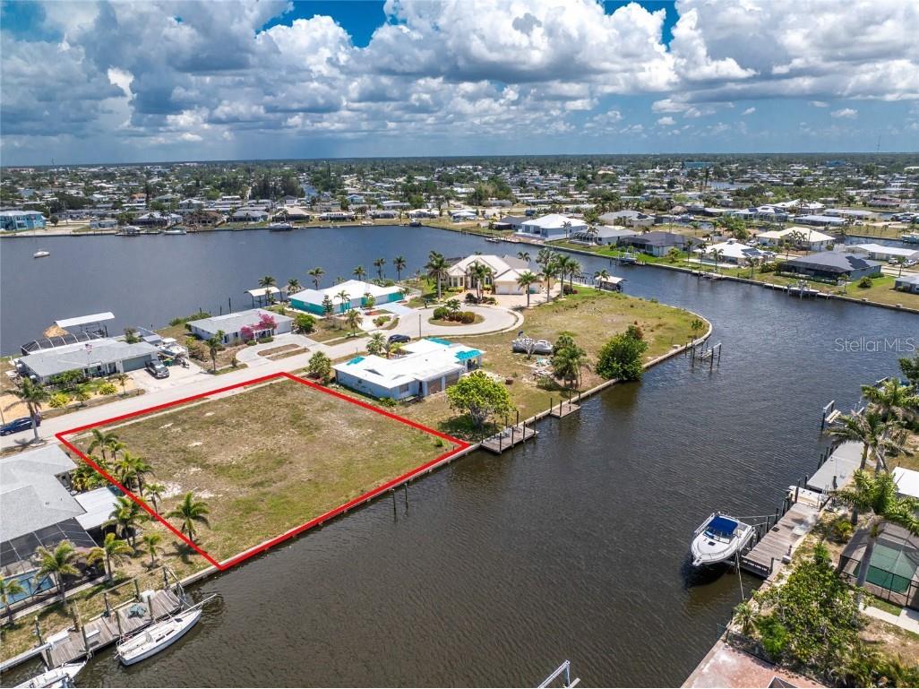 275 Stebbins Terrace SE Port Charlotte FL 33952 - STEBBINS WATERWAY C7510259 image17
