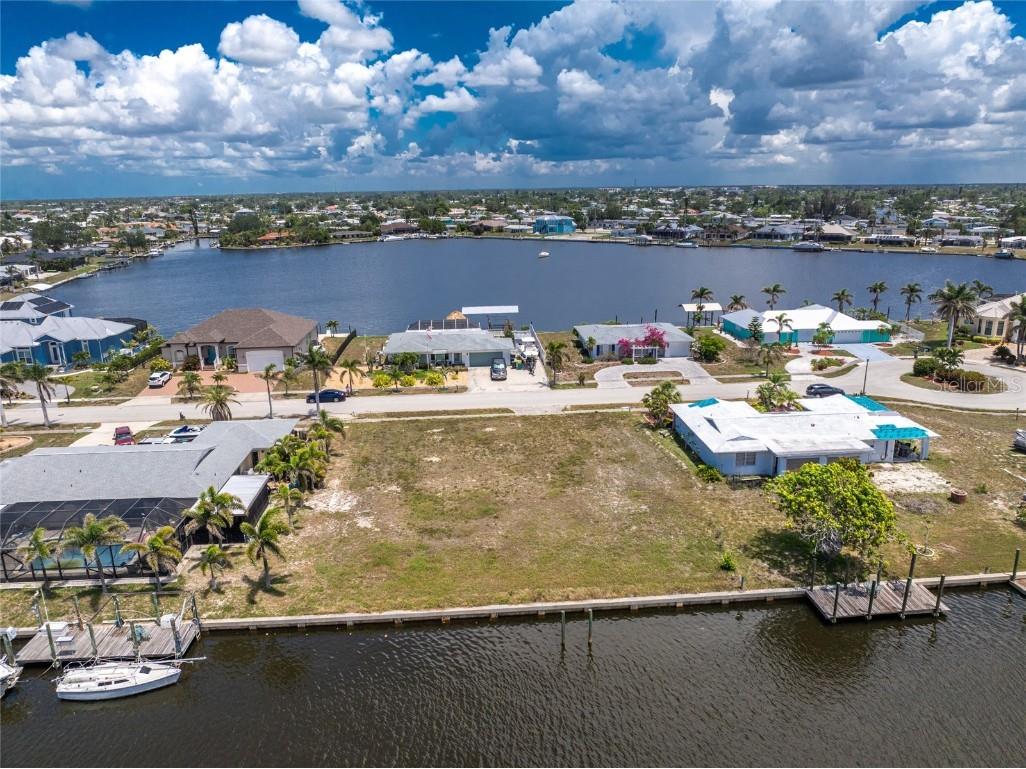 275 Stebbins Terrace SE Port Charlotte FL 33952 - STEBBINS WATERWAY C7510259 image20