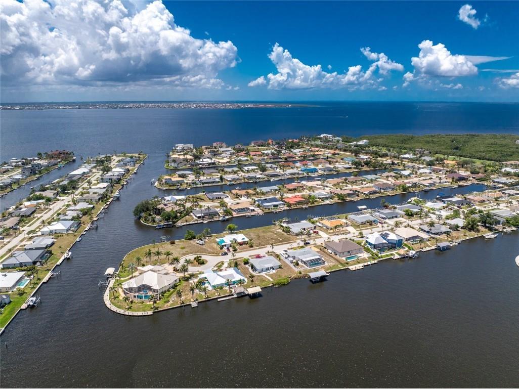 275 Stebbins Terrace SE Port Charlotte FL 33952 - STEBBINS WATERWAY C7510259 image24