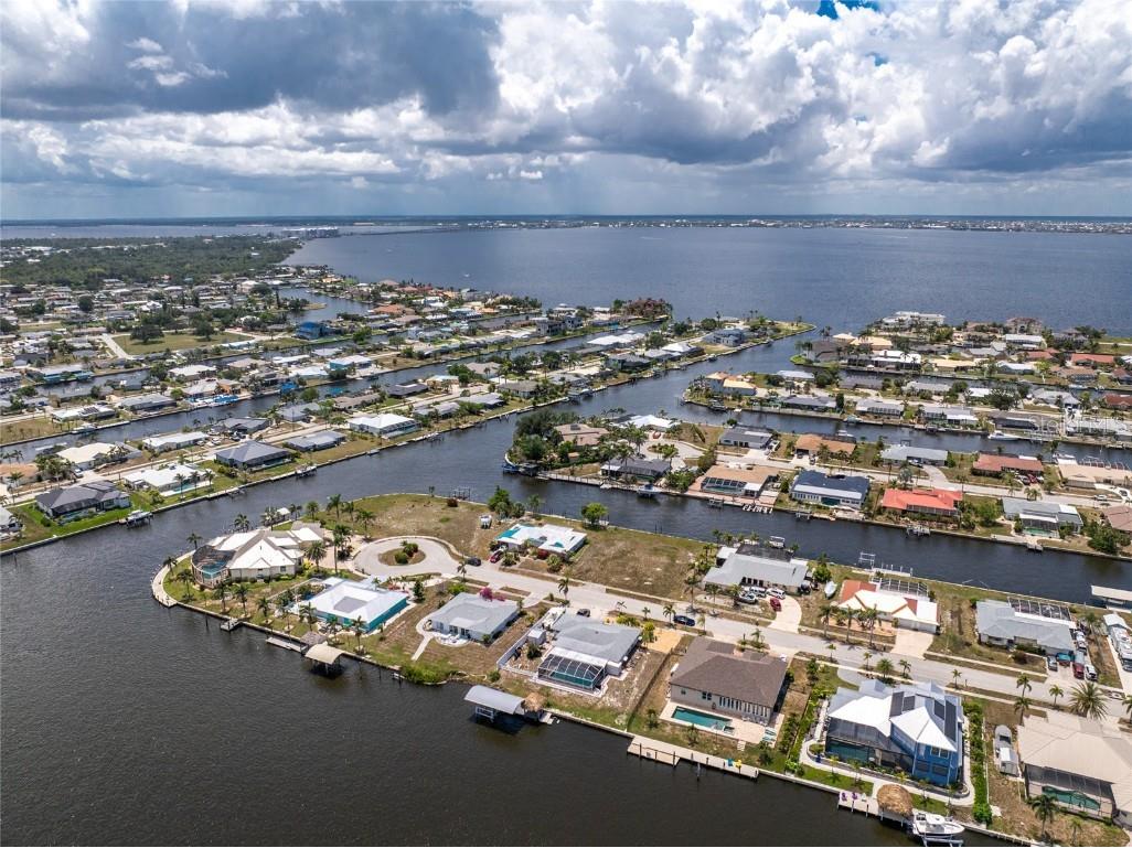 275 Stebbins Terrace SE Port Charlotte FL 33952 - STEBBINS WATERWAY C7510259 image28