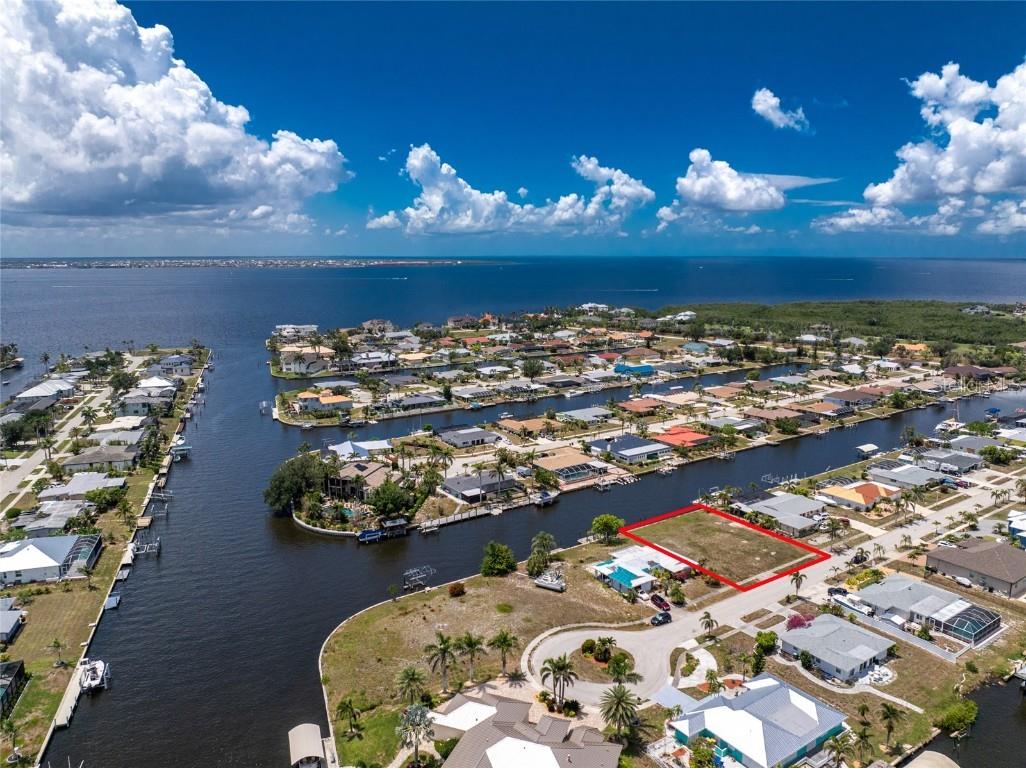 275 Stebbins Terrace SE Port Charlotte FL 33952 - STEBBINS WATERWAY C7510259 image6