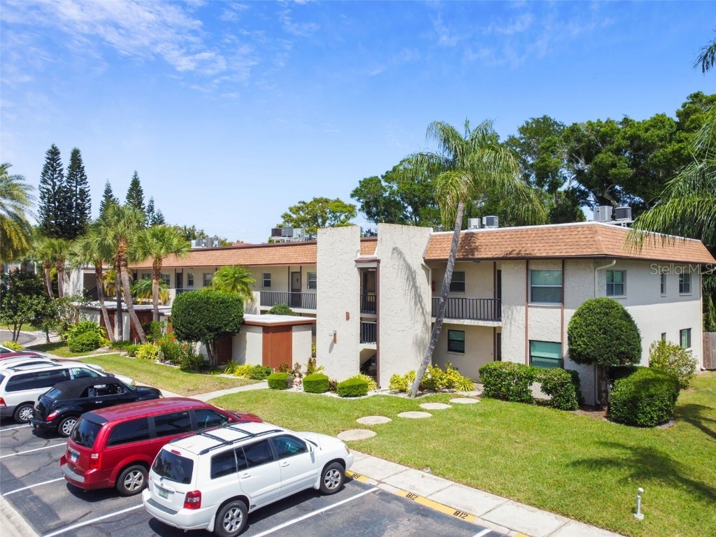 2750 E Bay Drive #12B Largo FL 33771 U8195958 image1