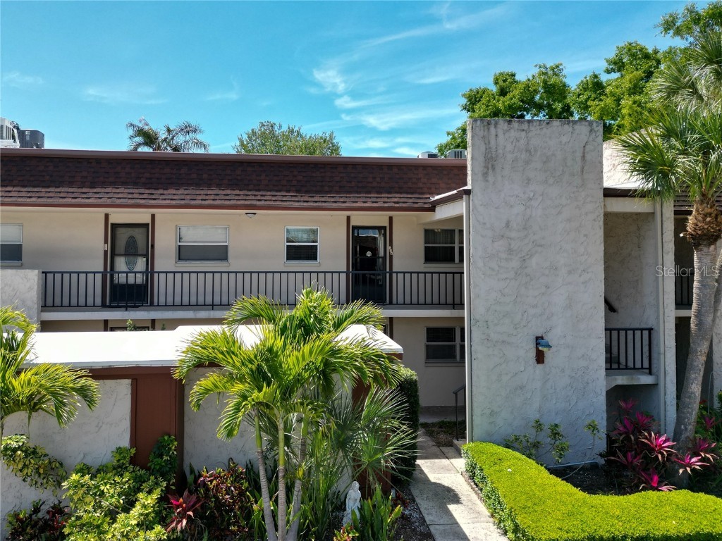 2750 E Bay Drive #14D Largo FL 33771 A4606939 image1
