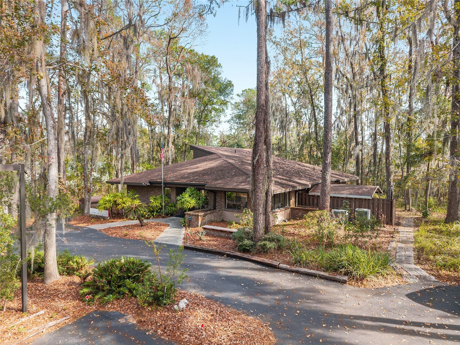 2750 SE 17th Street Ocala FL 34471 OM716282 image39