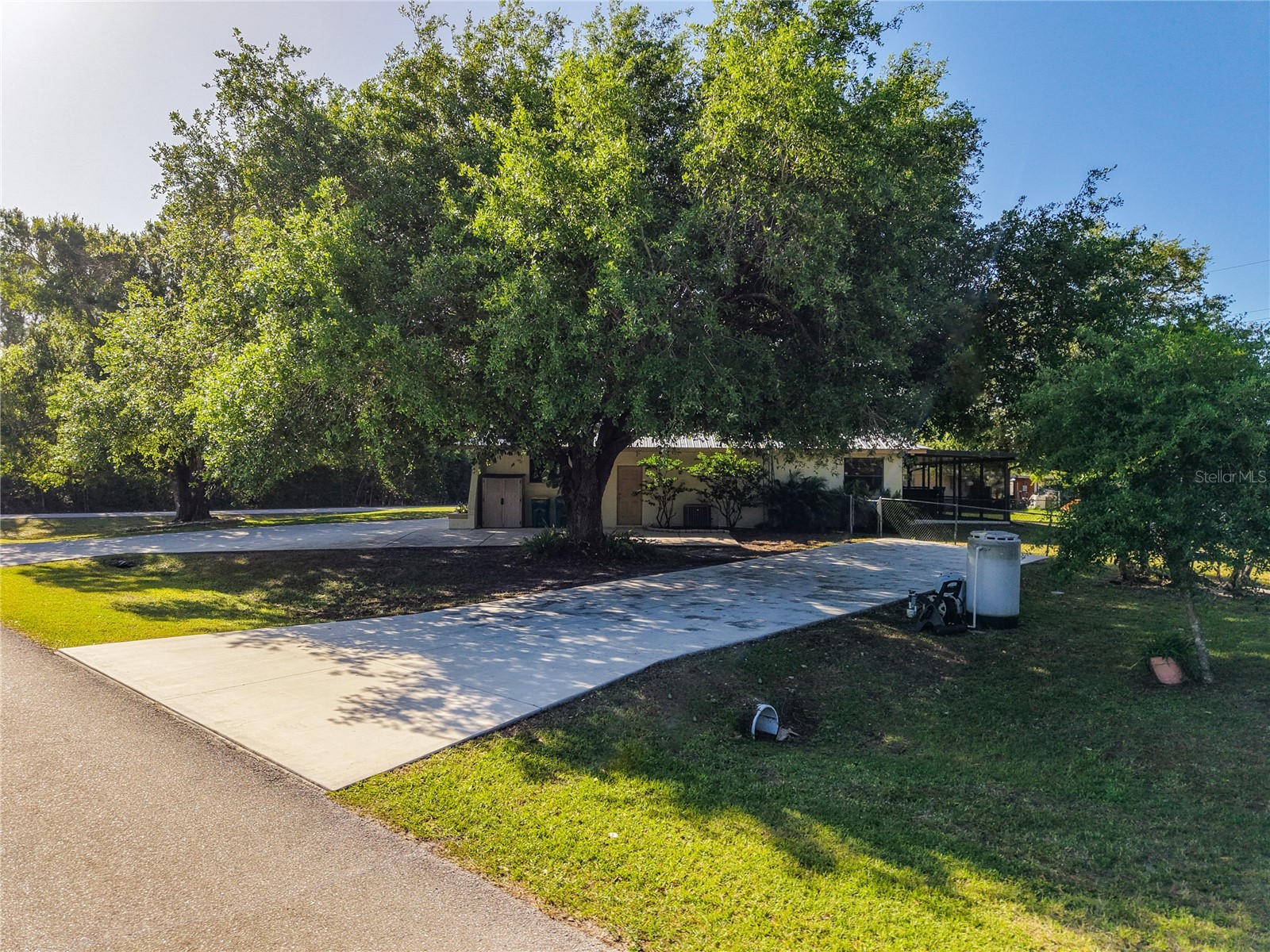 27505 Senator Drive Punta Gorda FL 33955 C7524837 image3