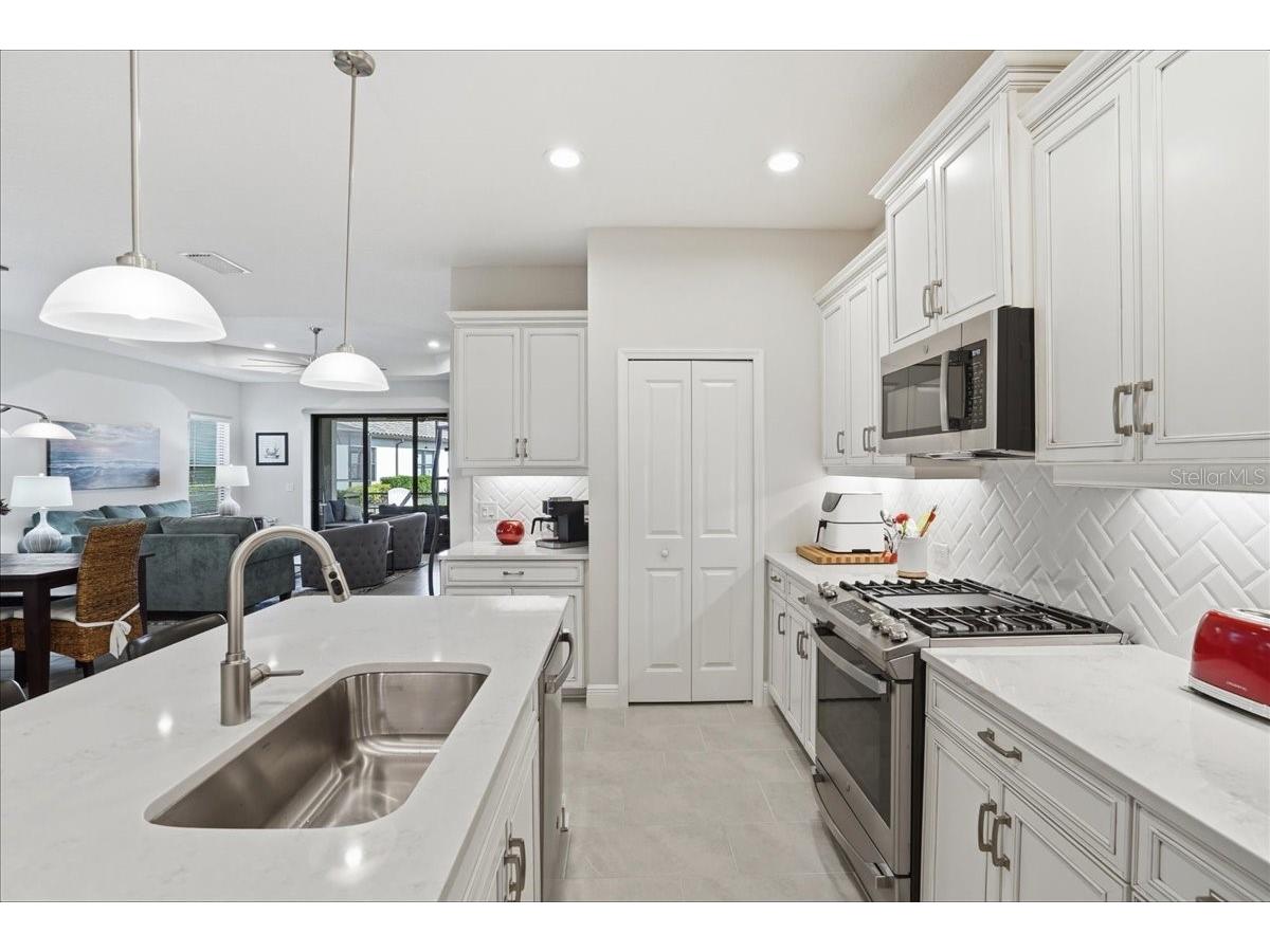 27507 Janzen Court Englewood FL 34223 N6143791 image12