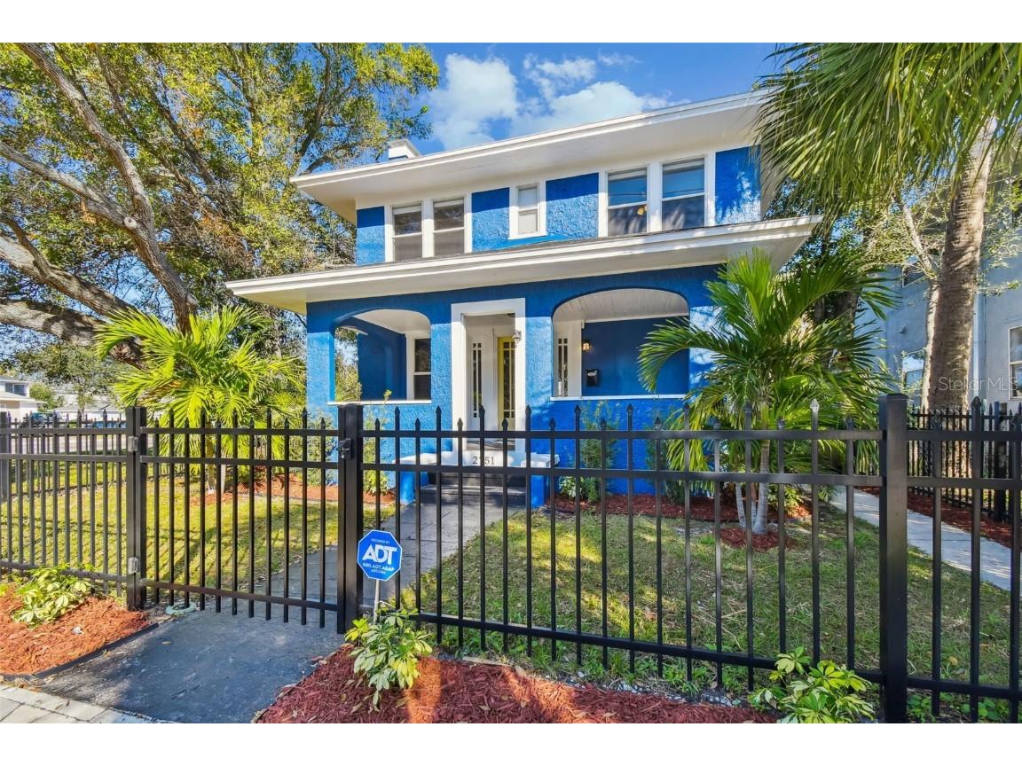 2751 2nd Avenue S Saint Petersburg FL 33712 TB8345269 image1