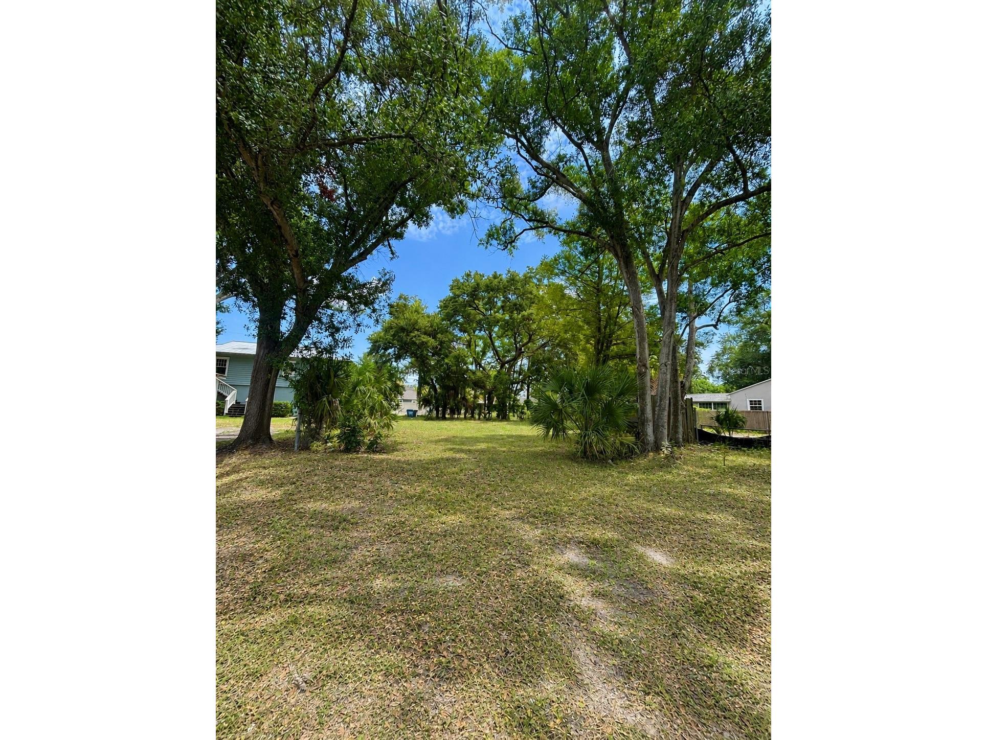 2751 3rd Avenue S Saint Petersburg FL 33712 TB8529246 image1