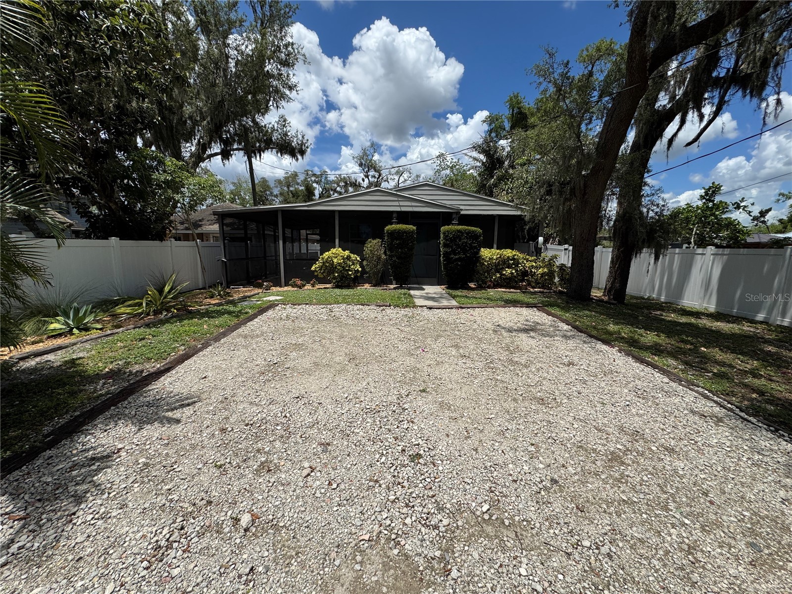 2751 72nd Avenue Drive E Sarasota FL 34243 A4694101 image1