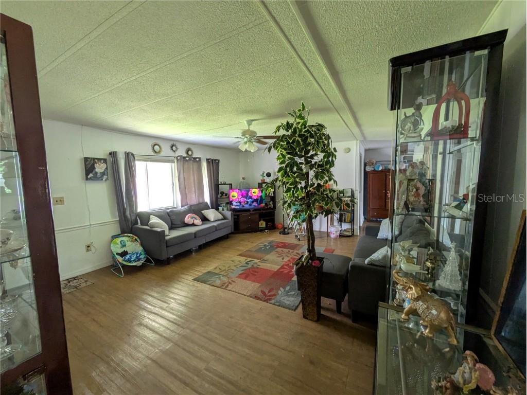 2751 Burrows Avenue Kissimmee FL 34744 O6342759 image11