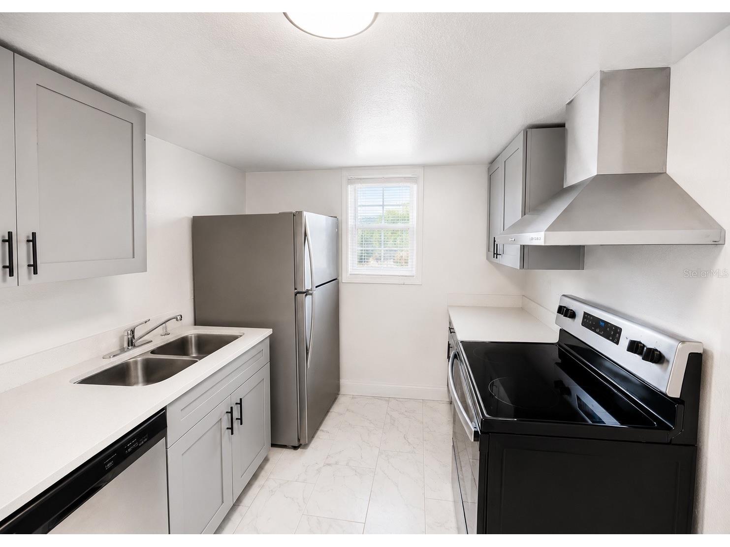 2751 L B Mcleod Road #C Orlando FL 32805 O6418863 image5