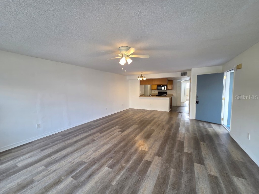 2751 N Poinciana Boulevard #27 Kissimmee FL 34746 S5136552 image3