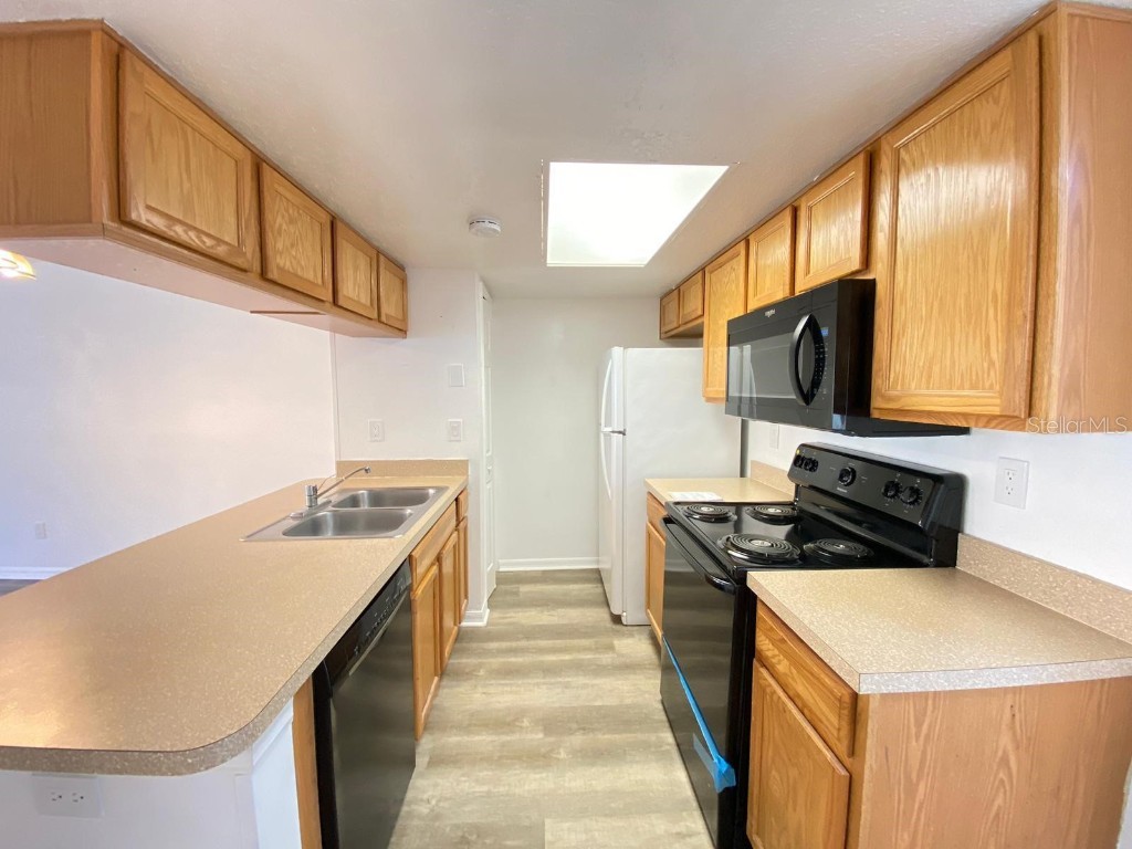 2751 N Poinciana Boulevard #27 Kissimmee FL 34746 S5136552 image6