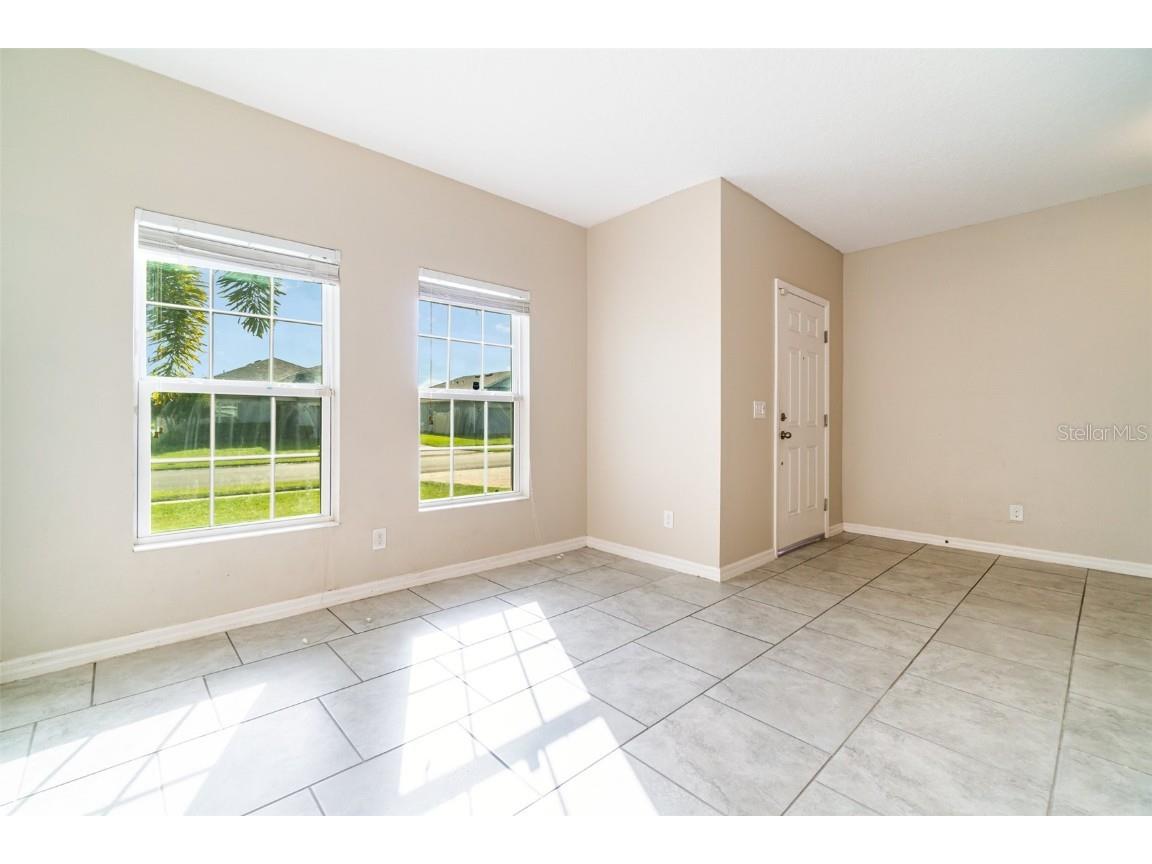 2751 Wadeview Loop Saint Cloud FL 34769 O6349095 image4