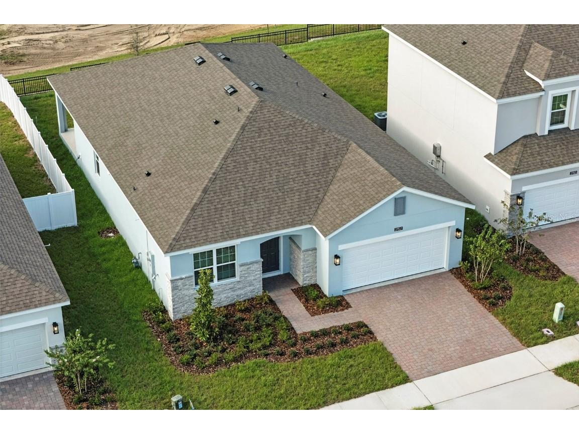 27517 Stellar Sea Way Howey In The Hills FL 34737 O6346076 image2