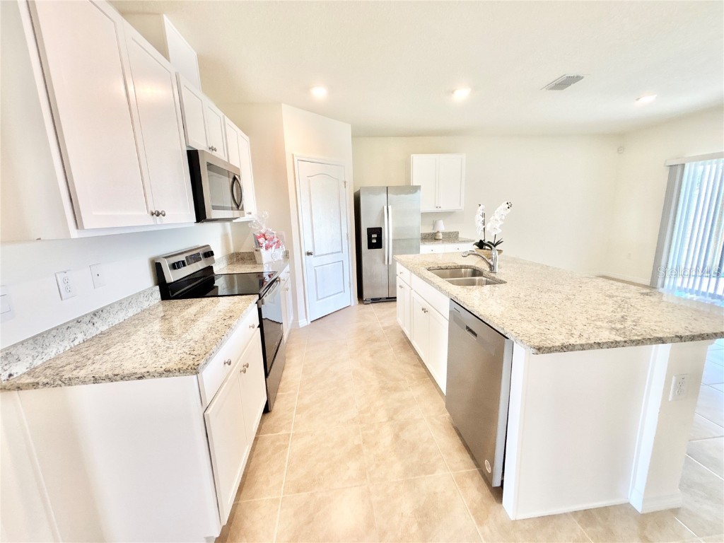 2752 Gentle Rain Drive Davenport FL 33837 O6358411 image2