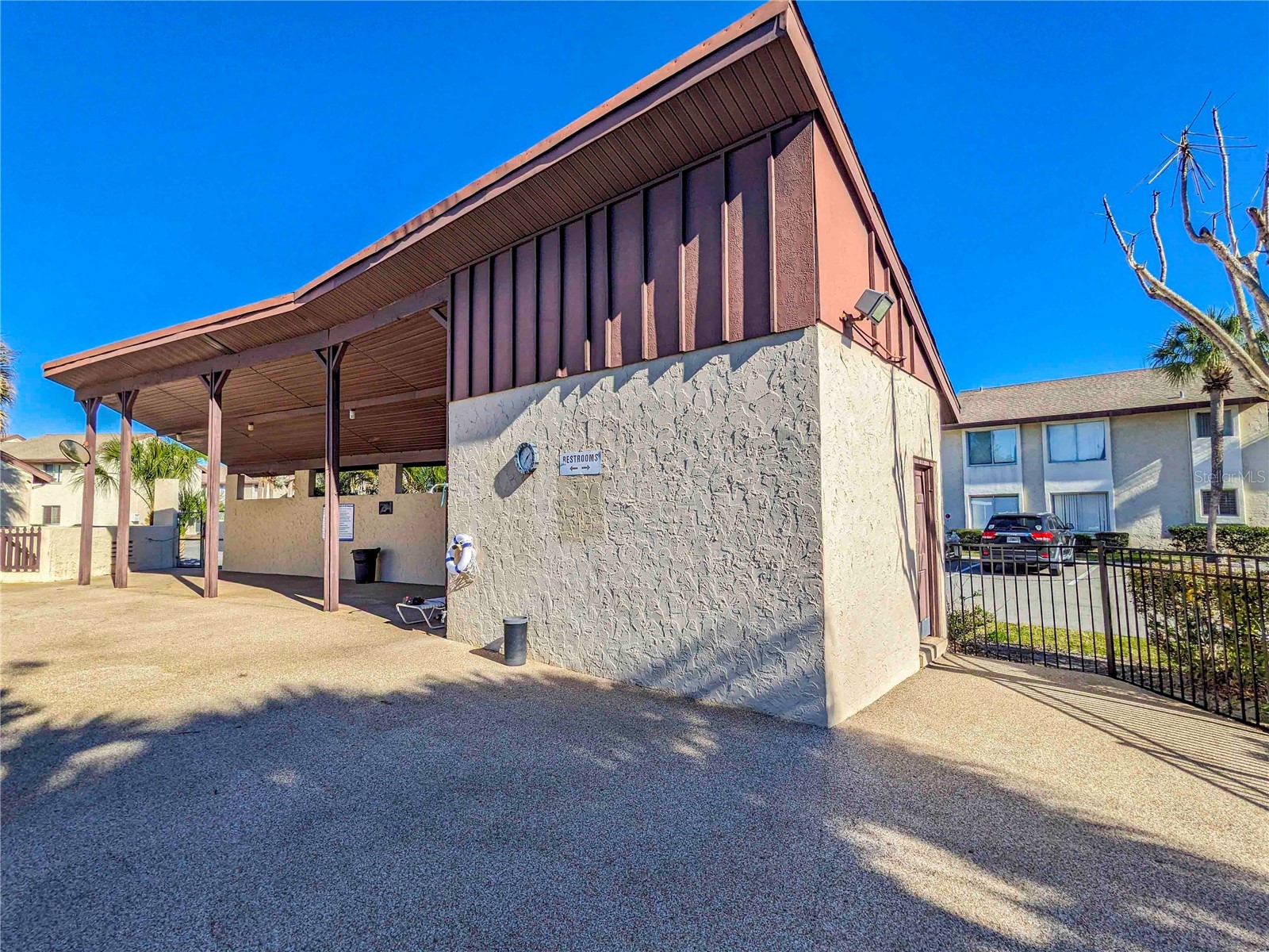 2752 Hidden Lake Boulevard #2752 Sarasota FL 34237 A4691793 image17