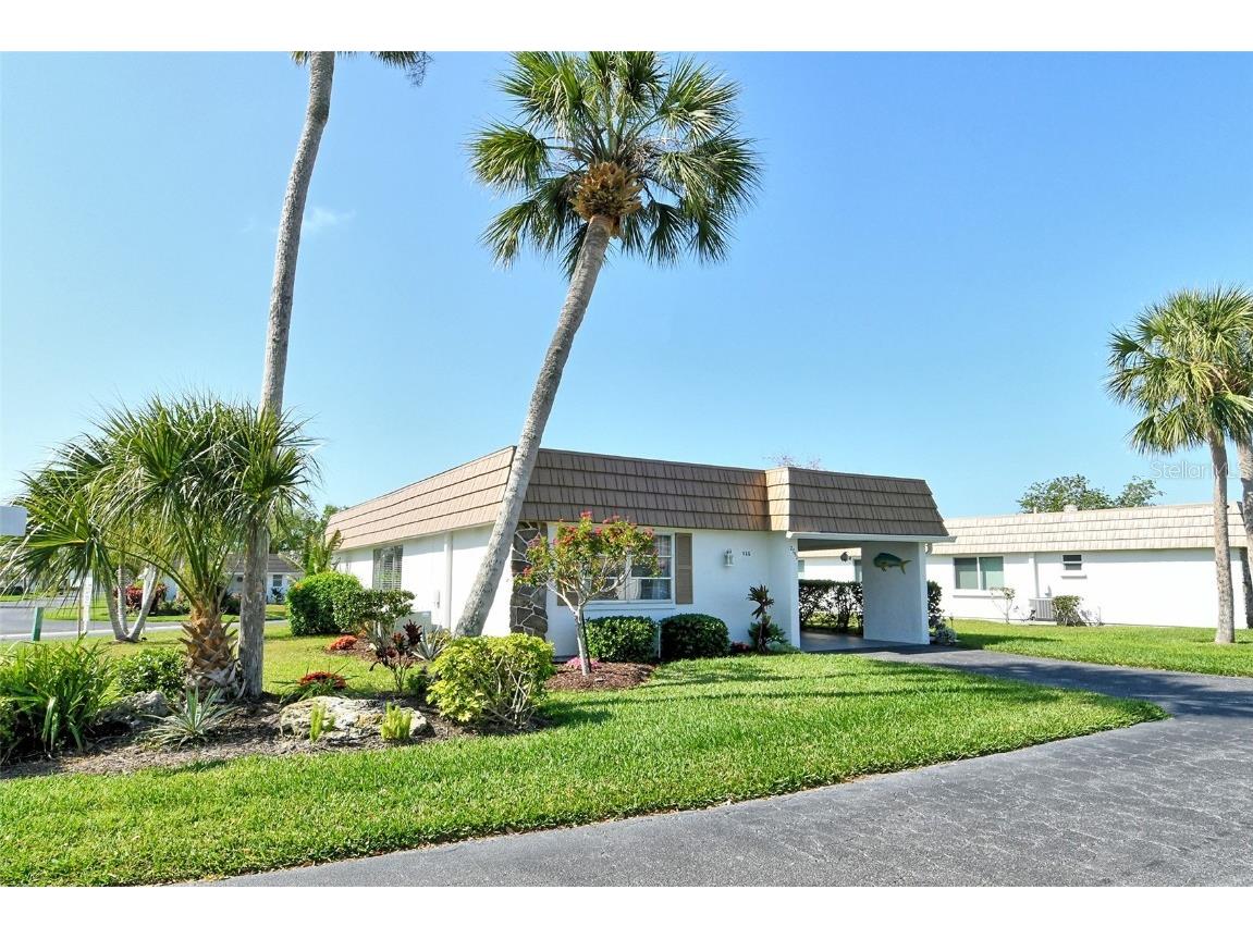 2752 Riverbluff Place #66 Sarasota FL 34231 A4646730 image1