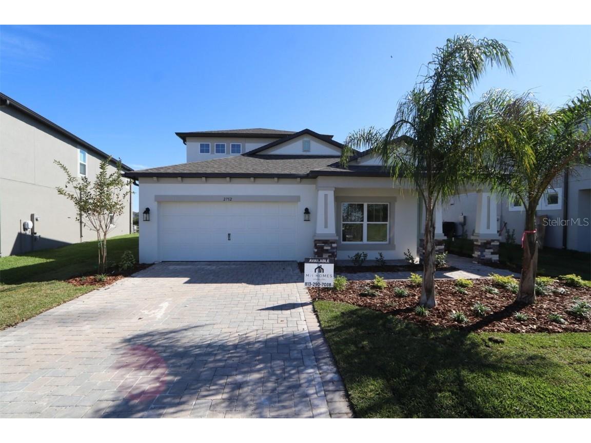 2752 Sunny Pebble Loop Zephyrhills FL 33540 T3513398 image1