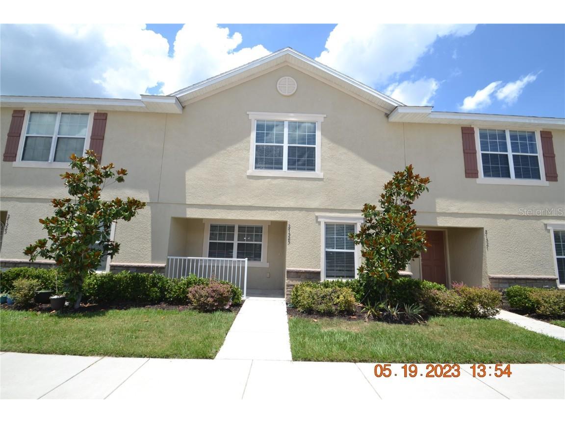 27525 Desert Willow Way Wesley Chapel FL 33544 T3448218 image1