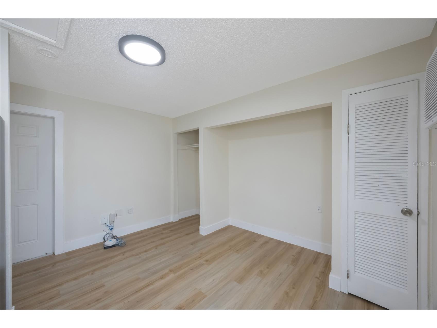 2753 53rd Avenue N Saint Petersburg FL 33714 TB8480866 image17