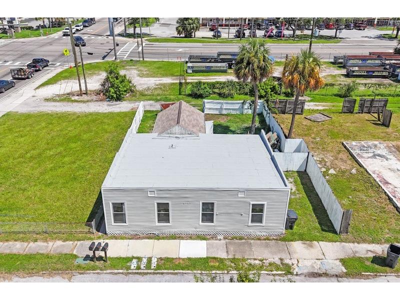 2753 53rd Avenue N Saint Petersburg FL 33714 TB8480866 image3
