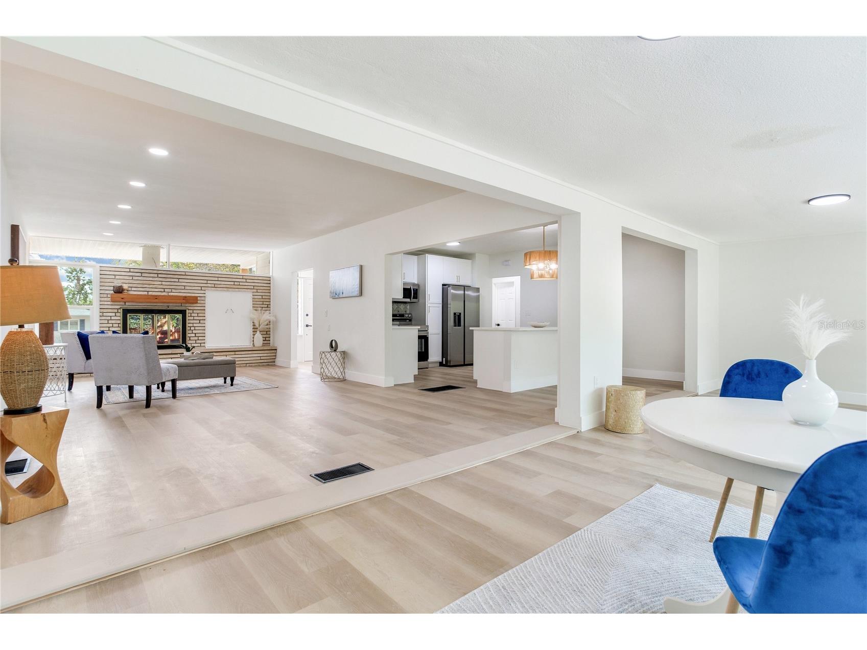 2753 Valencia Drive Sarasota FL 34239 TB8493972 image21