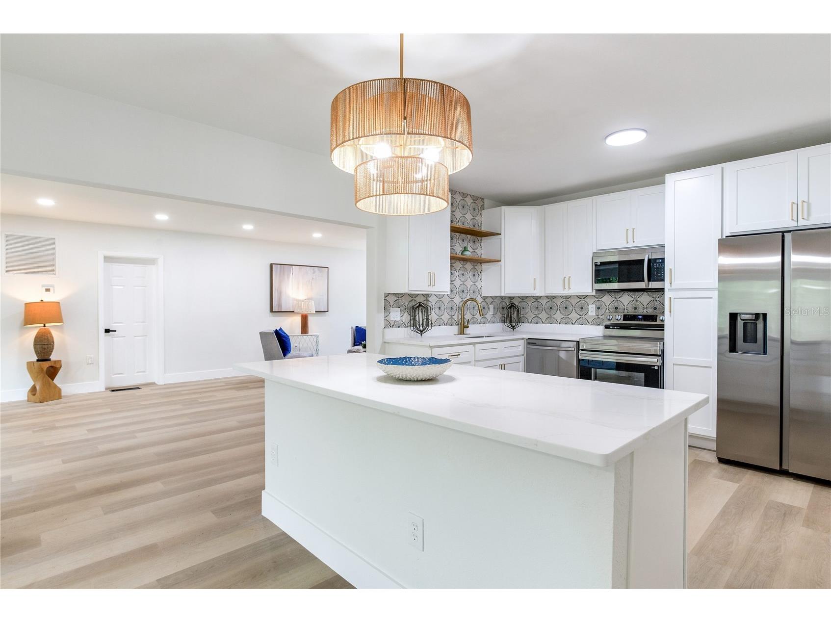 2753 Valencia Drive Sarasota FL 34239 TB8493972 image24