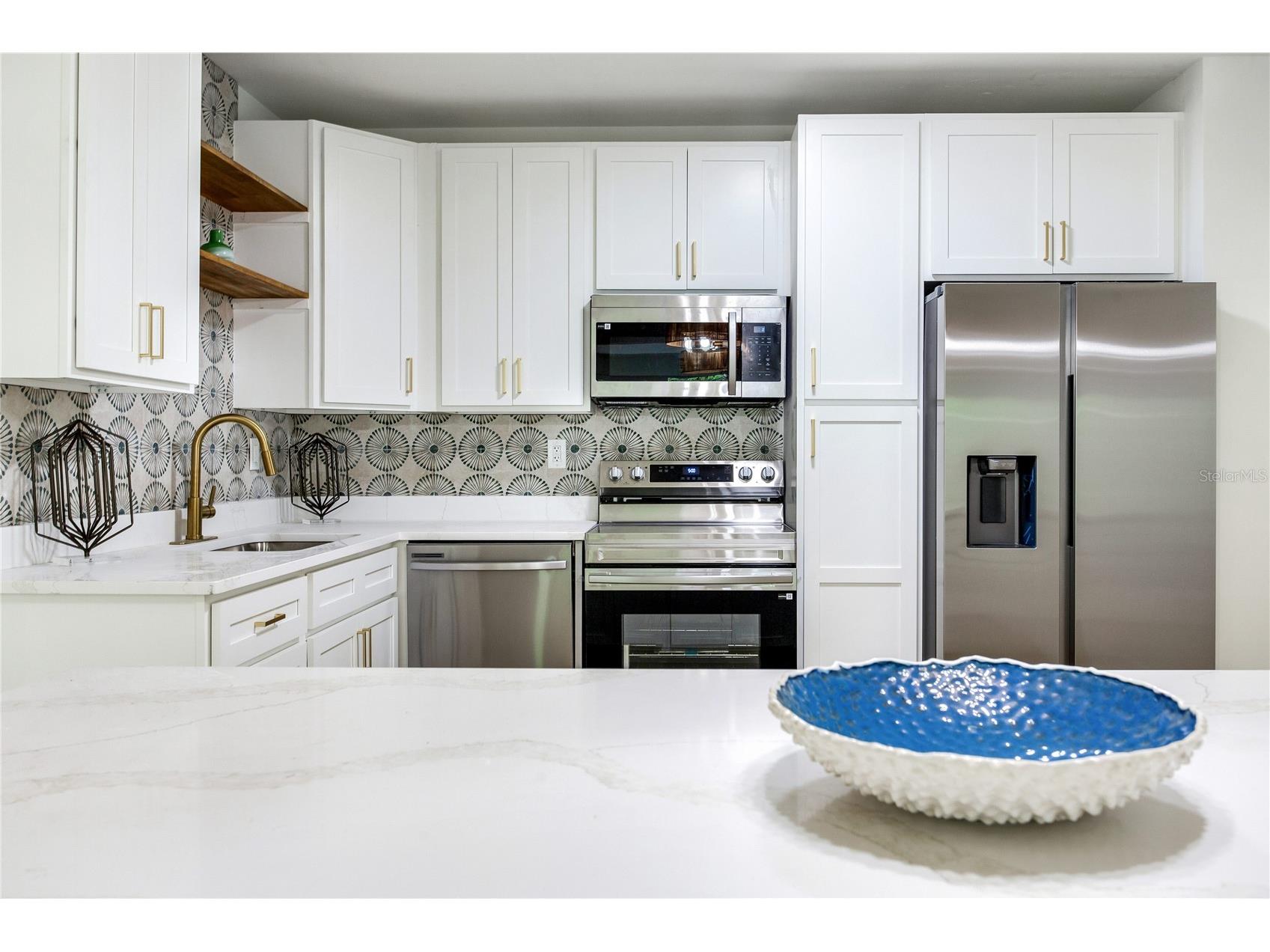 2753 Valencia Drive Sarasota FL 34239 TB8493972 image25