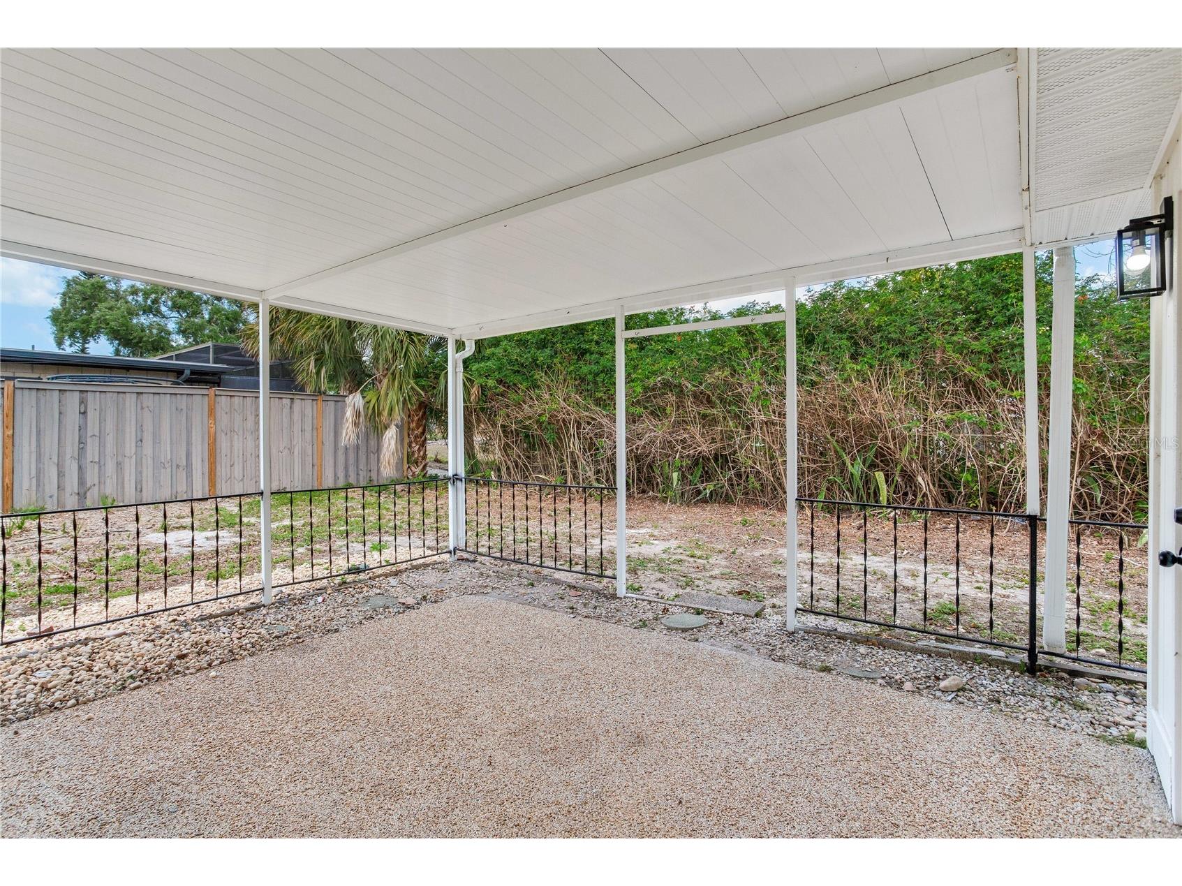 2753 Valencia Drive Sarasota FL 34239 TB8493972 image42