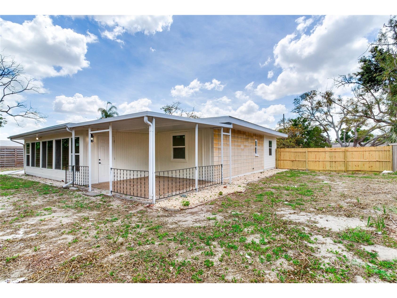 2753 Valencia Drive Sarasota FL 34239 TB8493972 image43