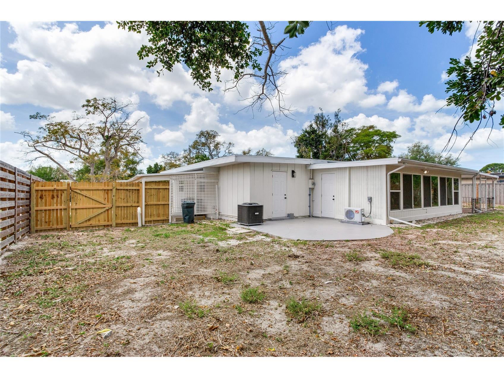 2753 Valencia Drive Sarasota FL 34239 TB8493972 image46