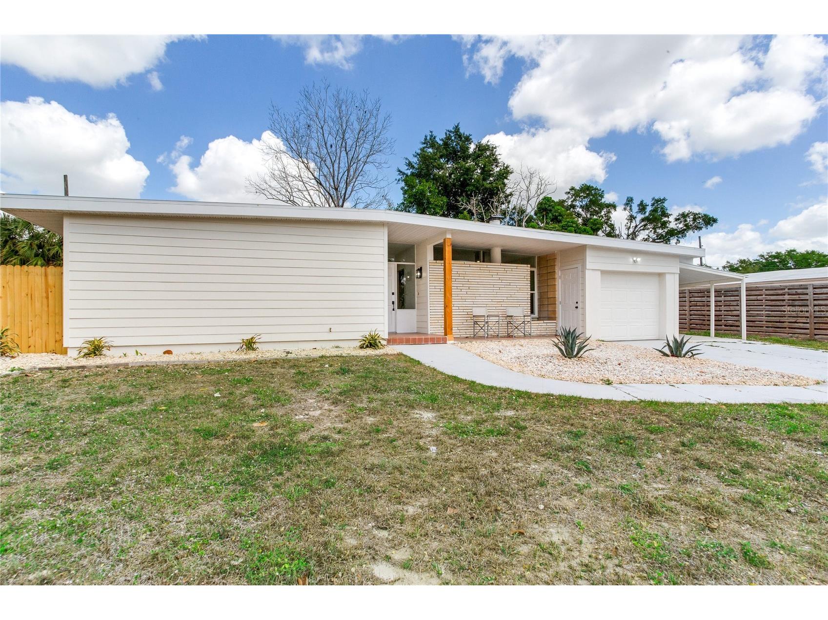 2753 Valencia Drive Sarasota FL 34239 TB8493972 image48