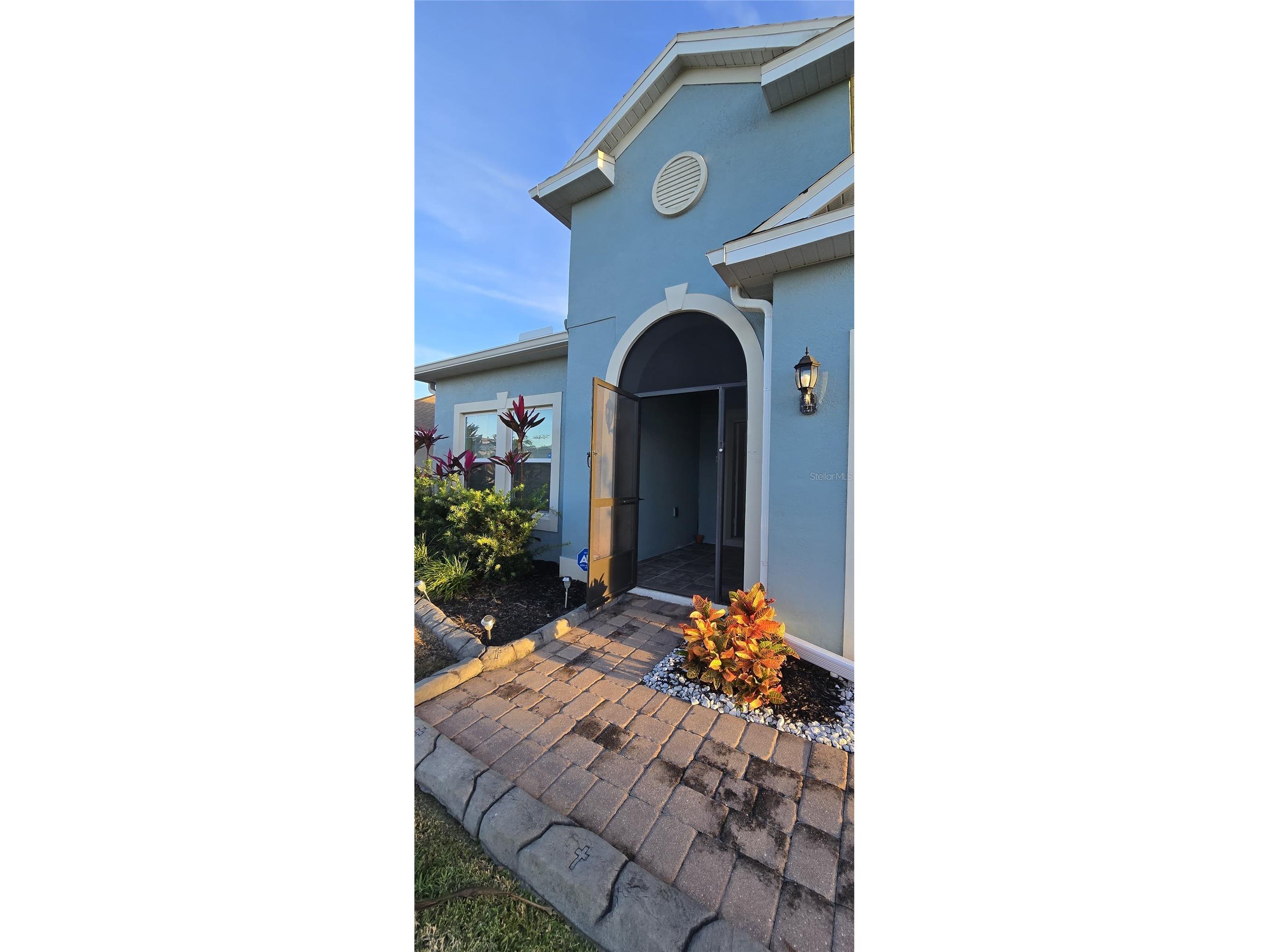 2754 Creekmore Court Kissimmee FL 34746 S5142221 image2