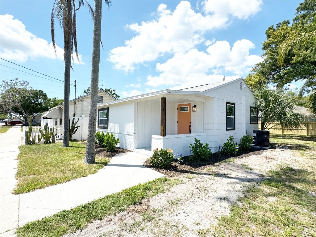 2755 52nd Avenue N Saint Petersburg FL 33714 U8240510 image1