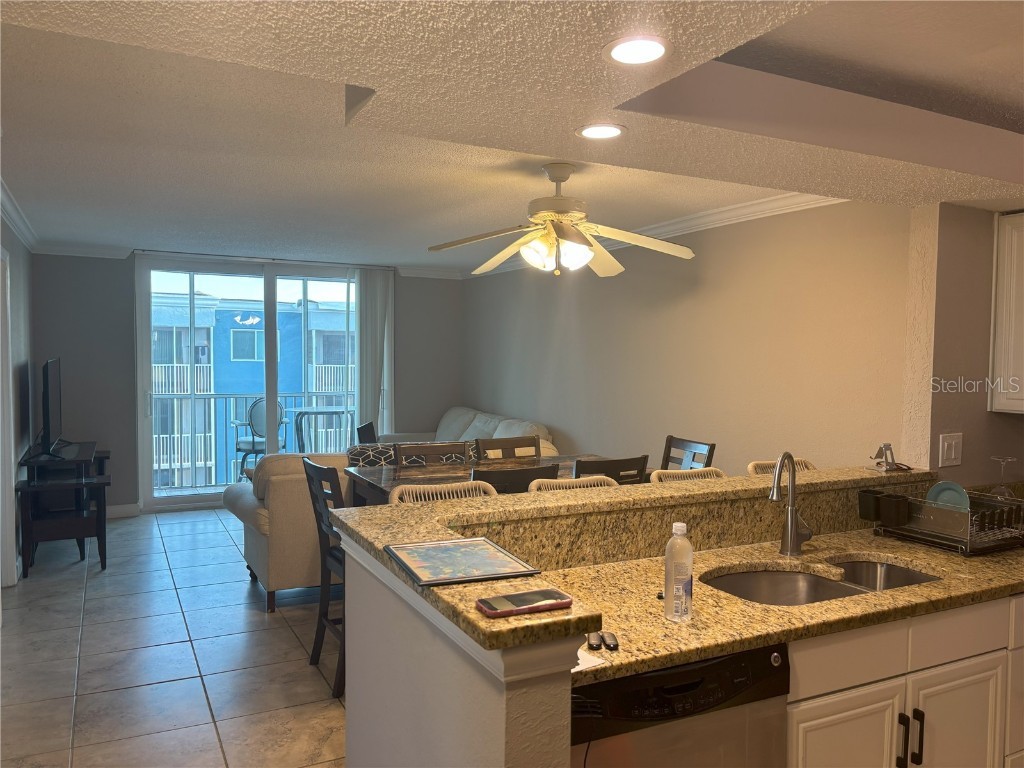 2755 Coconut Bay Lane #1313 (3M) Sarasota FL 34237 A4648318 image13