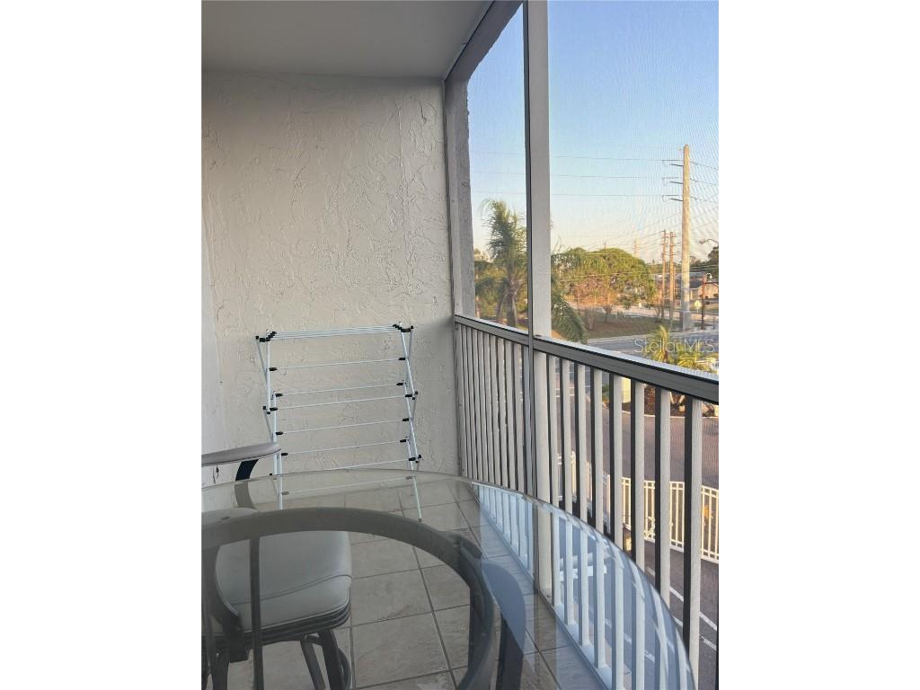 2755 Coconut Bay Lane #1313 (3M) Sarasota FL 34237 A4648318 image21