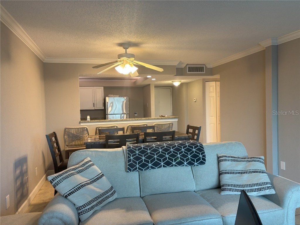 2755 Coconut Bay Lane #1313 (3M) Sarasota FL 34237 A4648318 image3