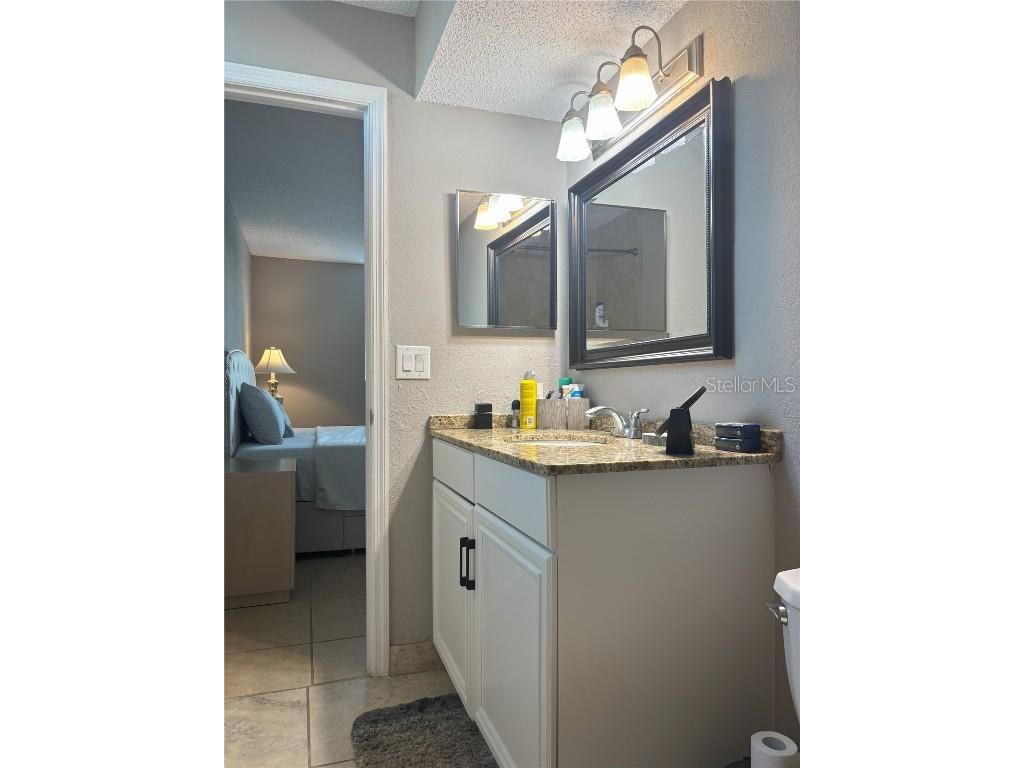 2755 Coconut Bay Lane #1313 (3M) Sarasota FL 34237 A4648318 image8