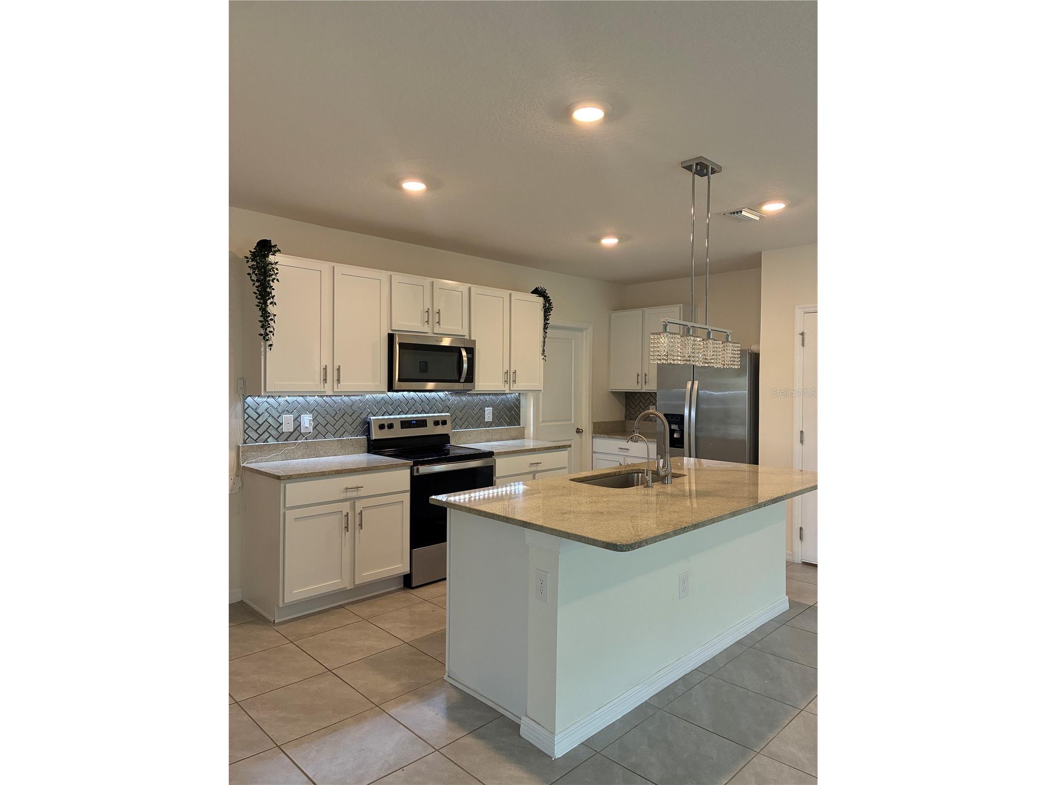 2755 Common Fig Run Wesley Chapel FL 33543 TB8513860 image8